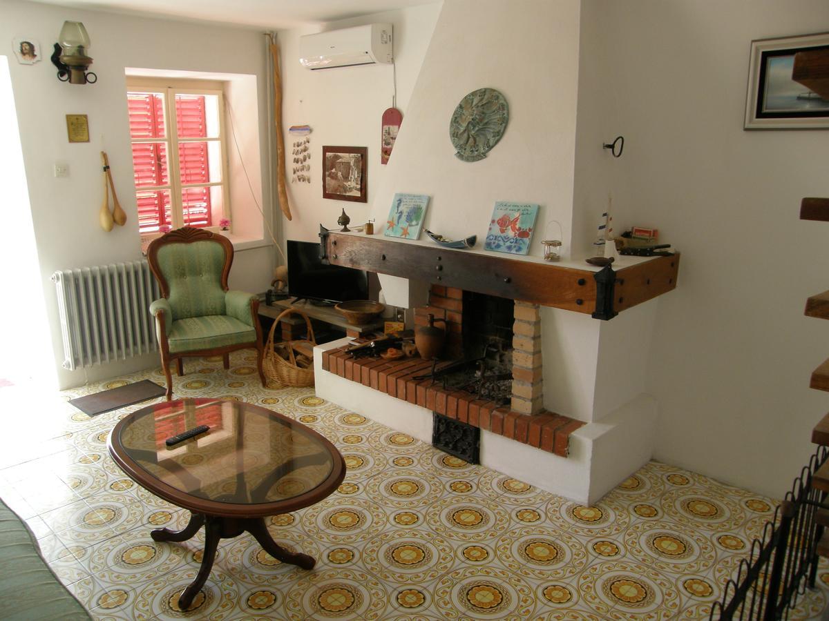 Villa Stone House In Buljarica Petrovac Exterior foto